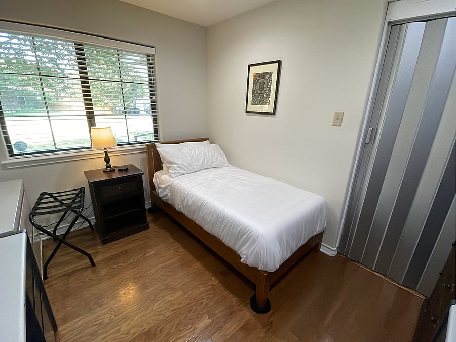 Furnished Finder property 851080_1 photo 14