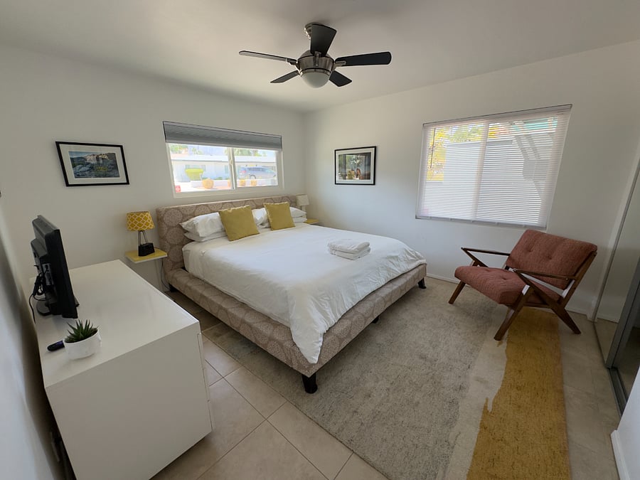 3rd Bedroom features spectacular mountain views, TV and large closet.
