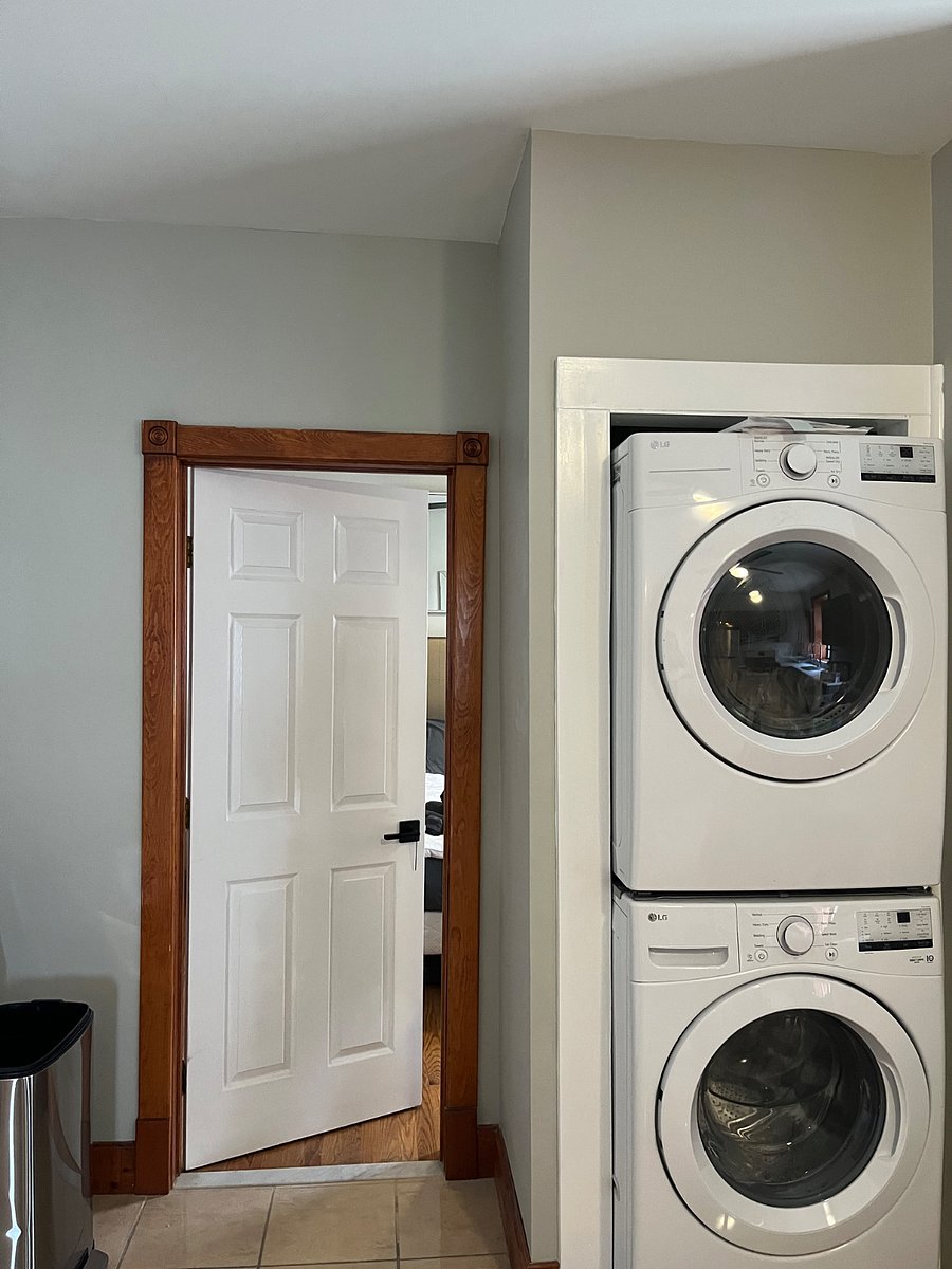 Furnished Finder property 851133_1 photo 16