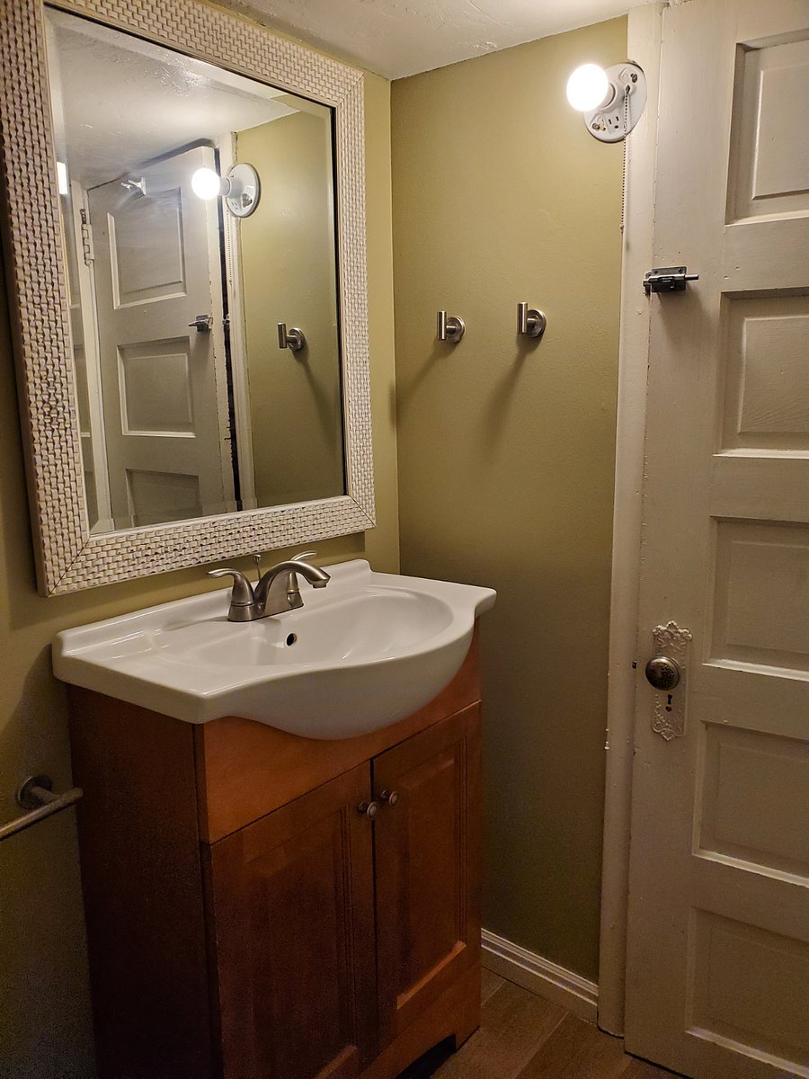 Furnished Finder property 851187_1 photo 15