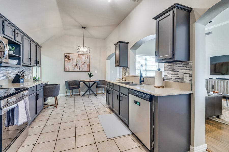 Furnished Finder property 851237_1 photo 6