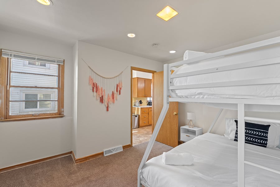 Furnished Finder property 851287_1 photo 17