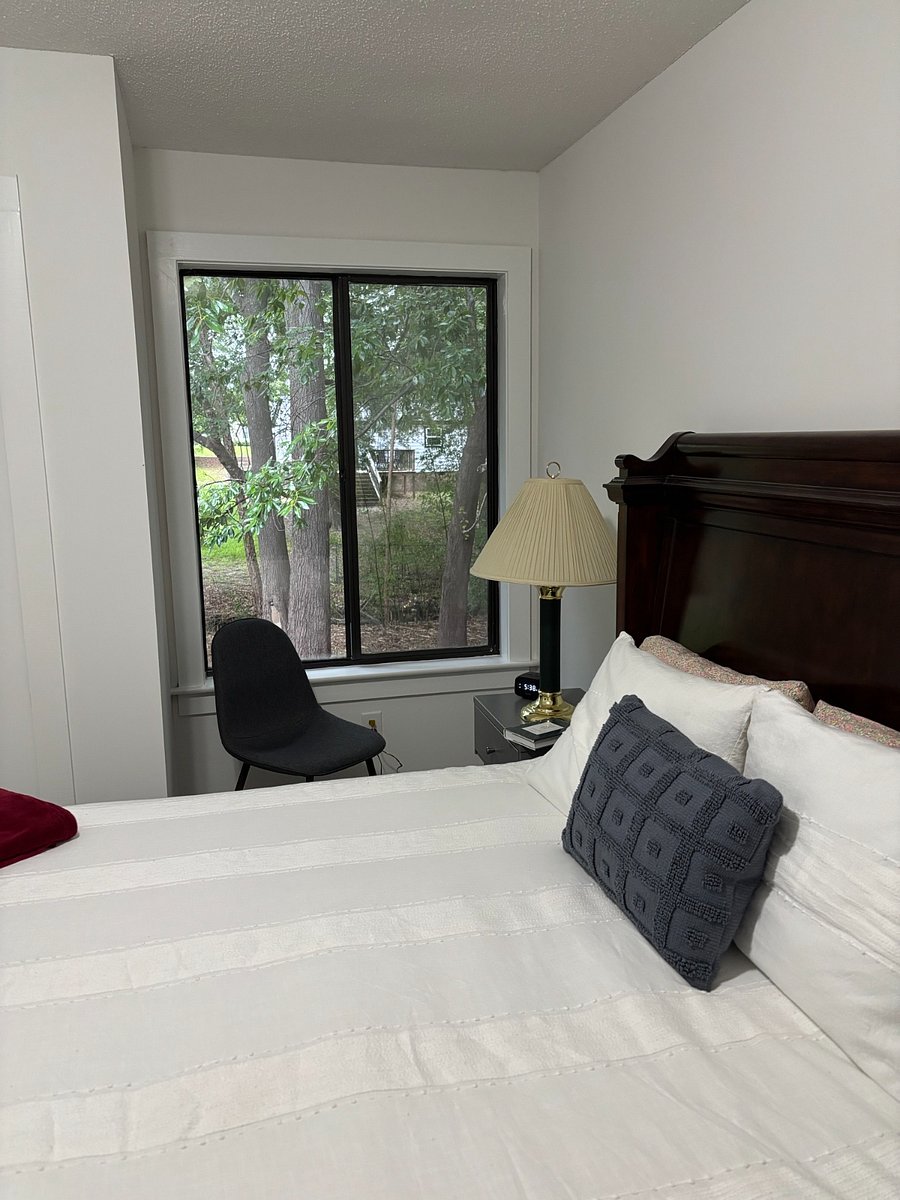 Furnished Finder property 851329_1 photo 11