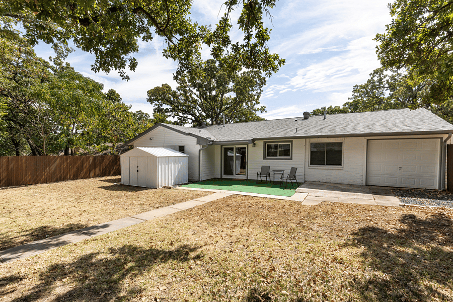 Furnished Finder property 851361_1 photo 17