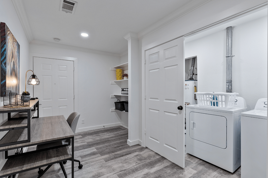Furnished Finder property 851361_1 photo 12