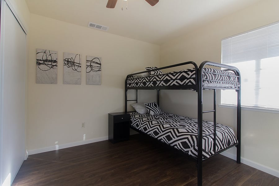Furnished Finder property 851389_1 photo 4