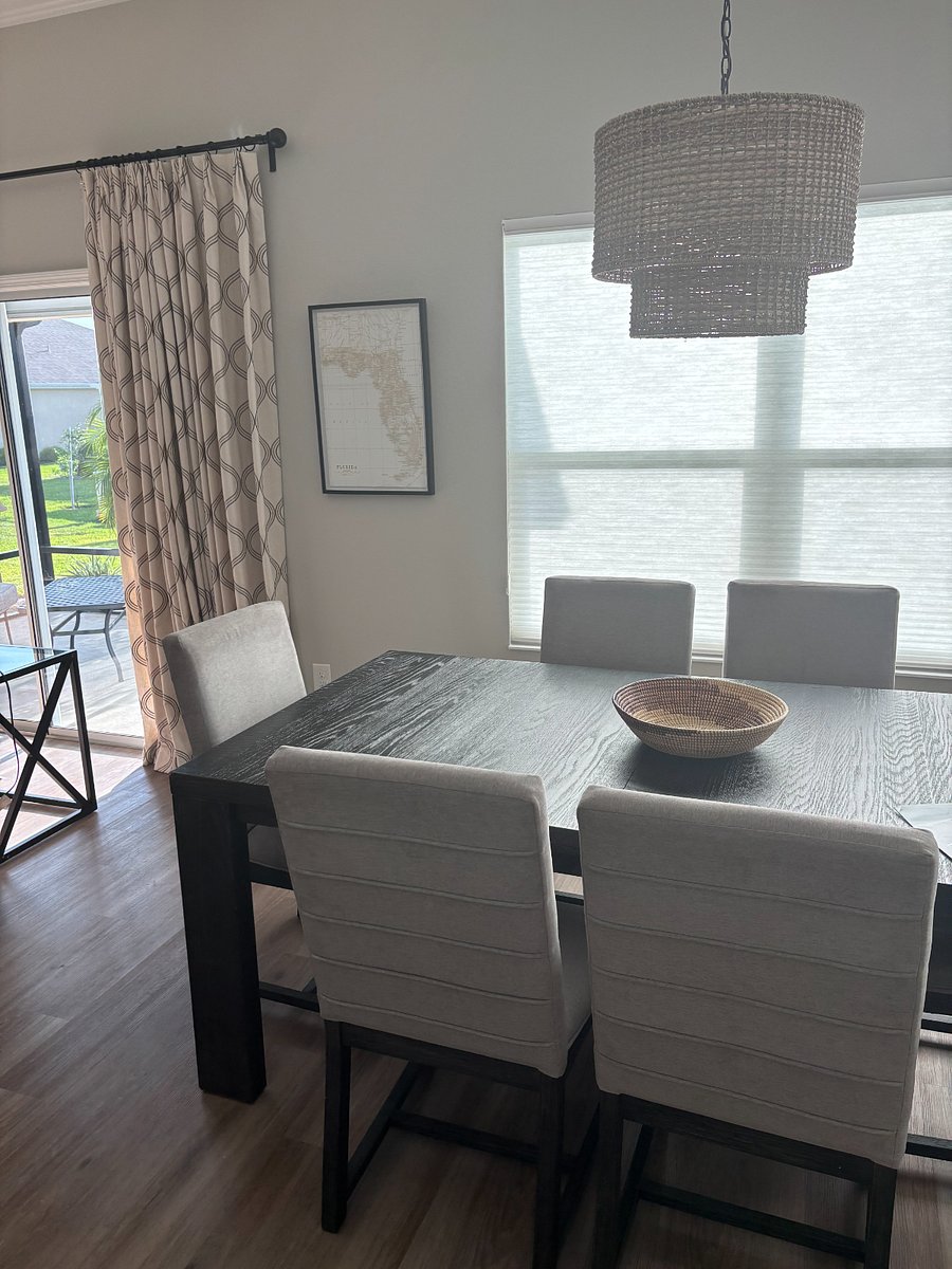 Furnished Finder property 851401_1 photo 3