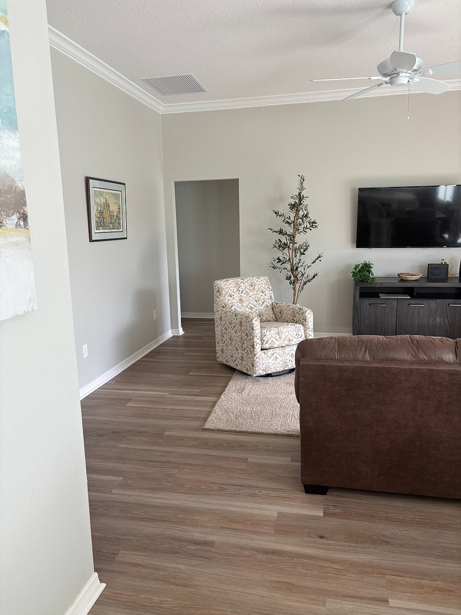 Furnished Finder property 851401_1 photo 4