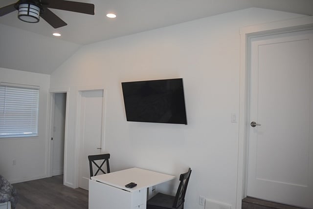 Furnished Finder property 851415_1 photo 3