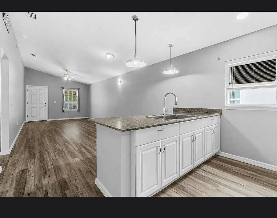 Furnished Finder property 851470_1 photo 7
