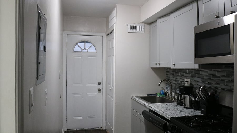 Furnished Finder property 851501_1 photo 25