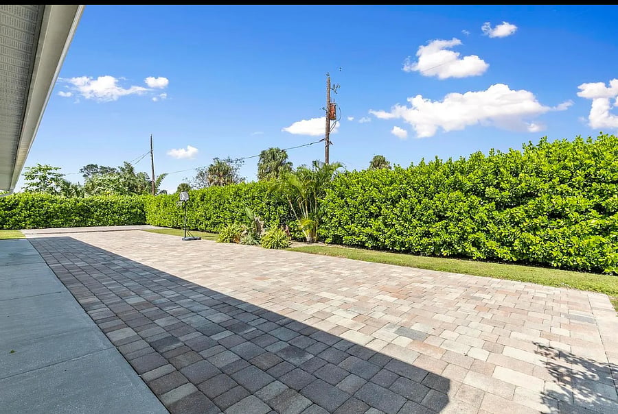 Furnished Finder property 851557_1 photo 11