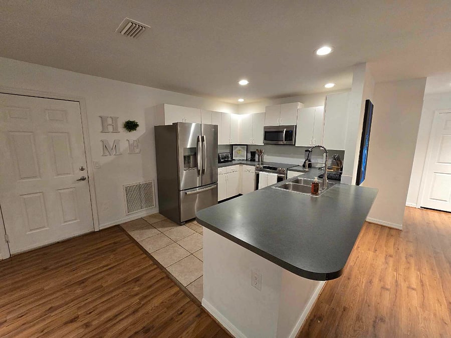 Furnished Finder property 851559_1 photo 3