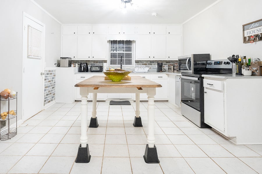 Furnished Finder property 851571_1 photo 18