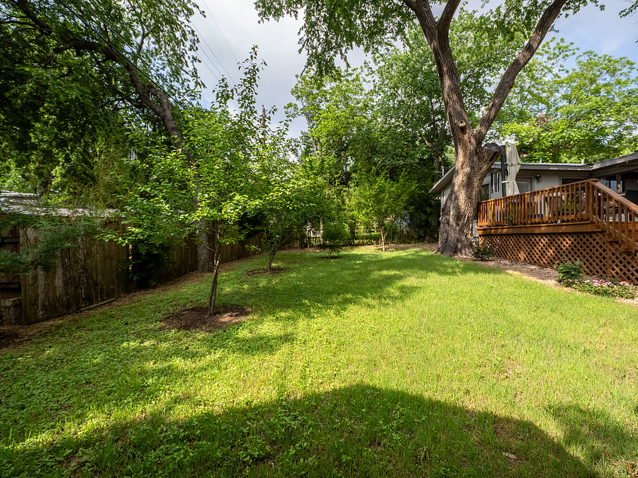 Furnished Finder property 851599_1 photo 33