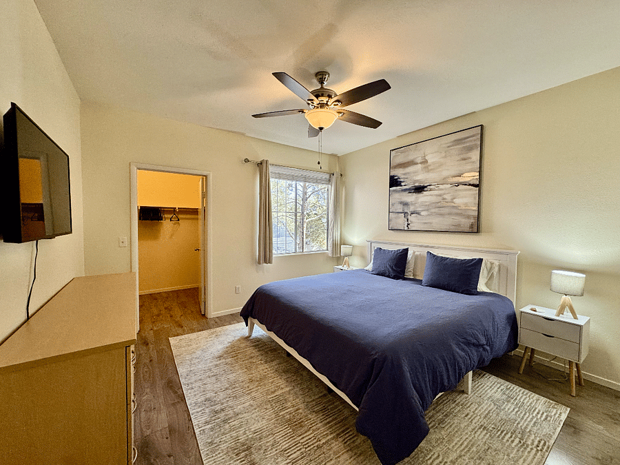 Primary bedroom king size bed premium bedding, new memory foam mattress.