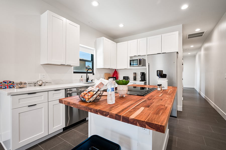 Furnished Finder property 851639_1 photo 13