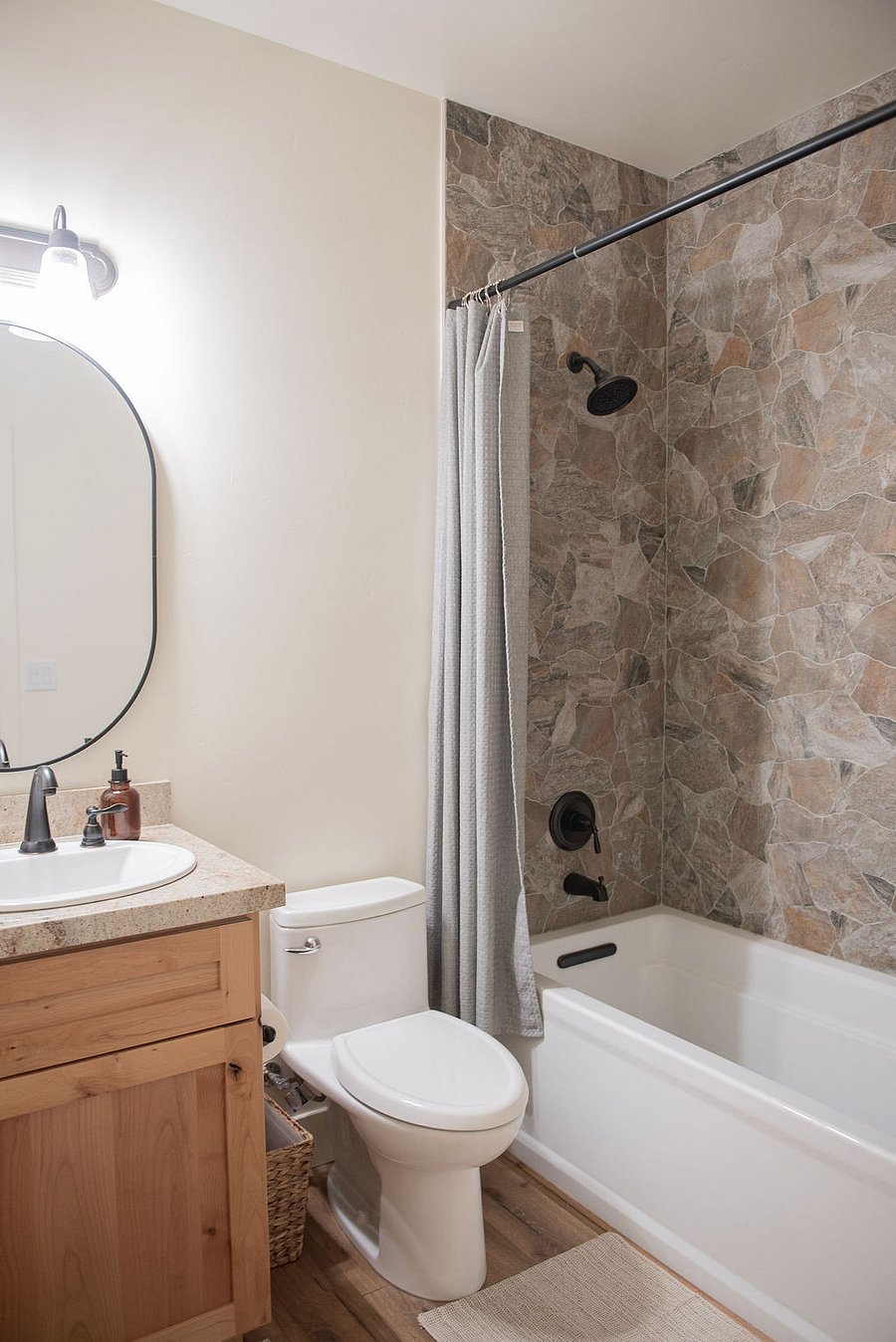 Furnished Finder property 851643_1 photo 25