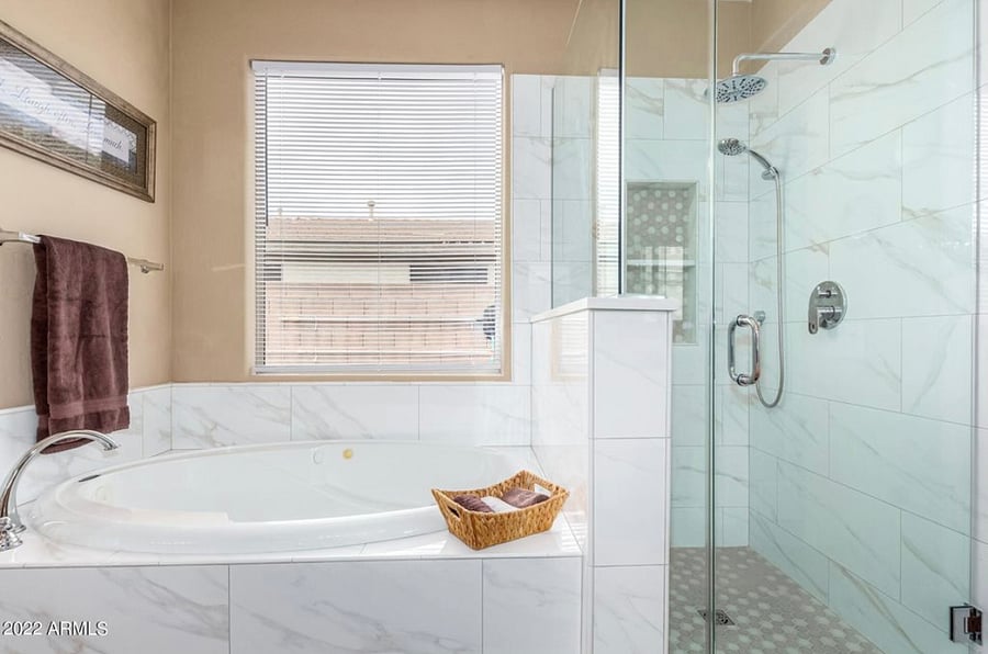 Master bath, Jacuzzi tub shower combo