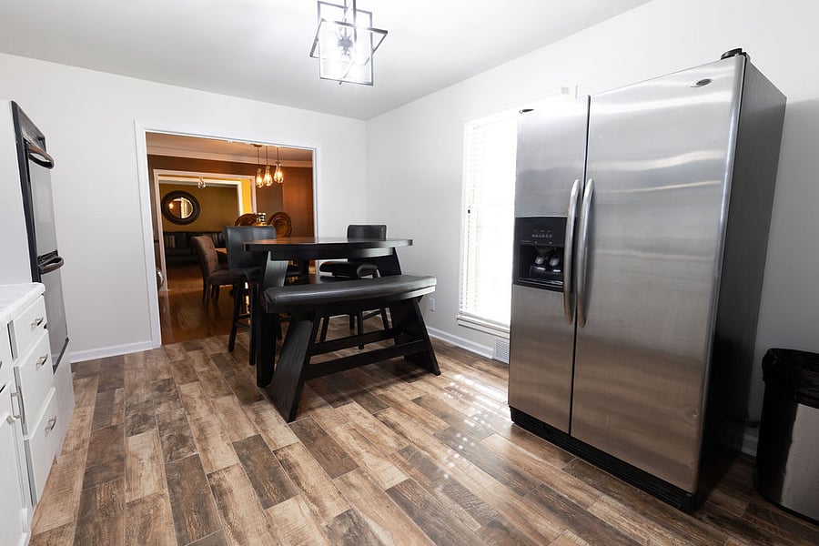 Kitchen renovated as of 2024 / Fire extinguishers located in kitchen / Microwave, Toaster, Airfryer, Dishwasher, Blender