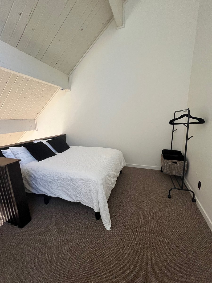 Furnished Finder property 851722_1 photo 14