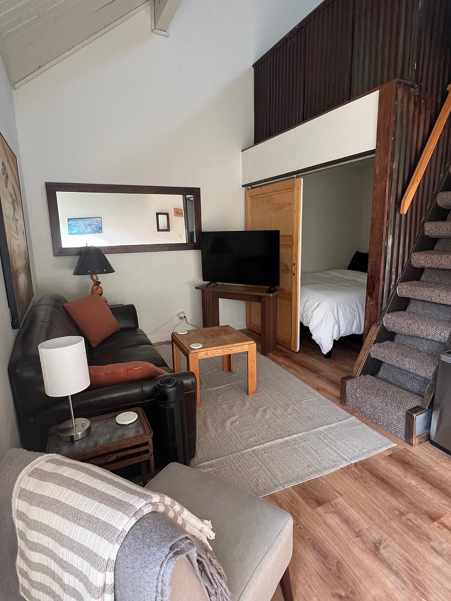 Furnished Finder property 851722_1 photo 2