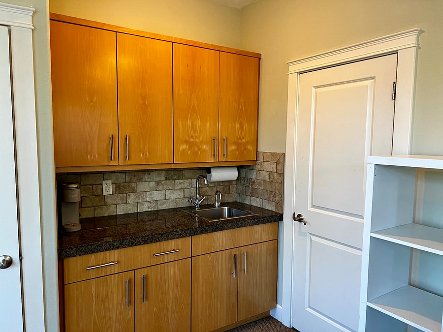 Furnished Finder property 851781_1 photo 17