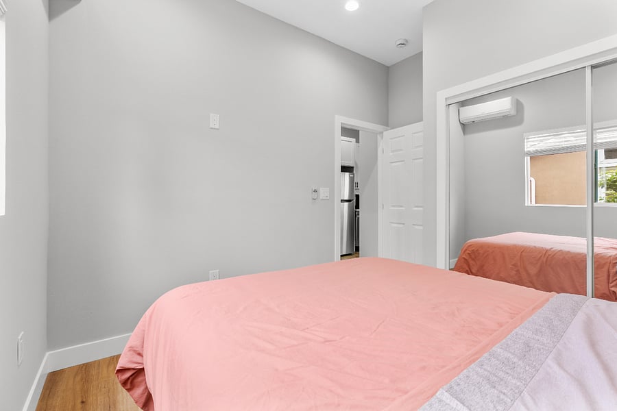 Furnished Finder property 851799_1 photo 17