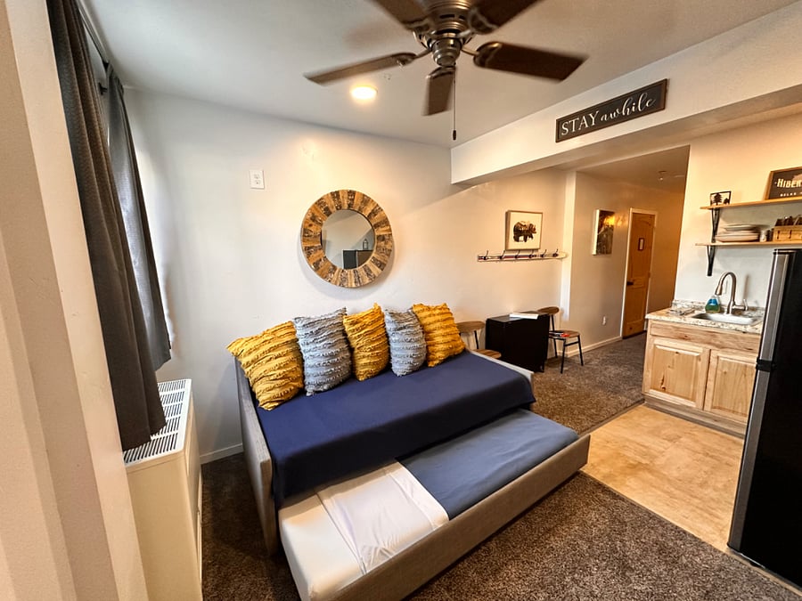 Furnished Finder property 851805_1 photo 3