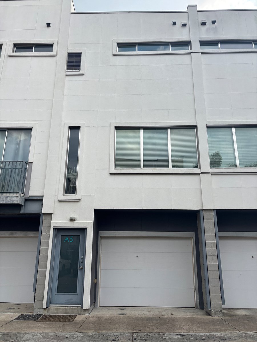 Front of loft condo unit - Garage on 1st floor, Living/Kitchen/Half Bath on on 2nd floor, Loft Bedroom/Master Bath/Laundry on 3rd floor (sorry no elevator)
