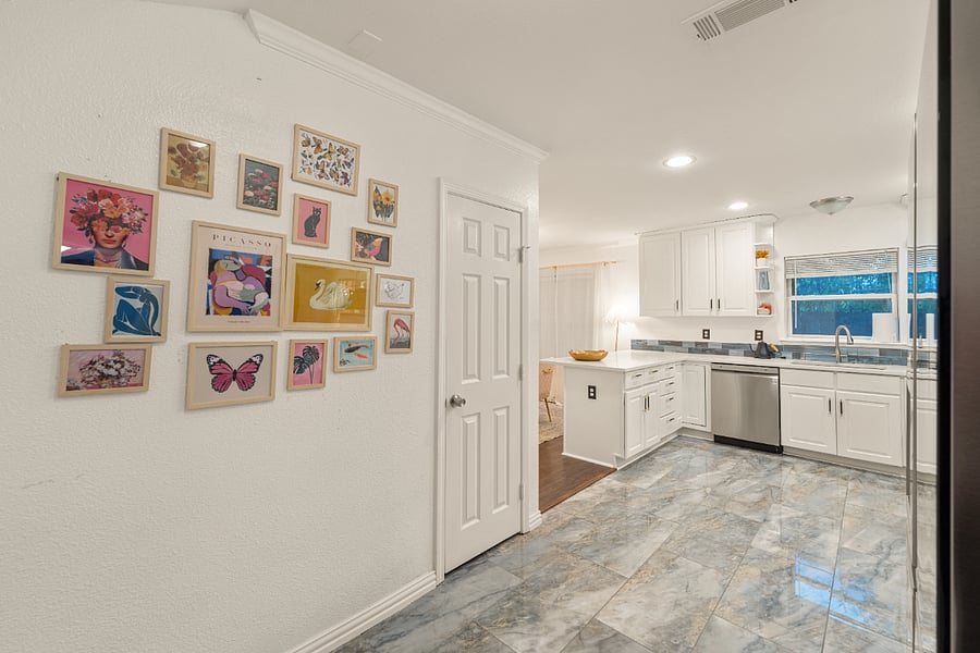 Furnished Finder property 852016_1 photo 5