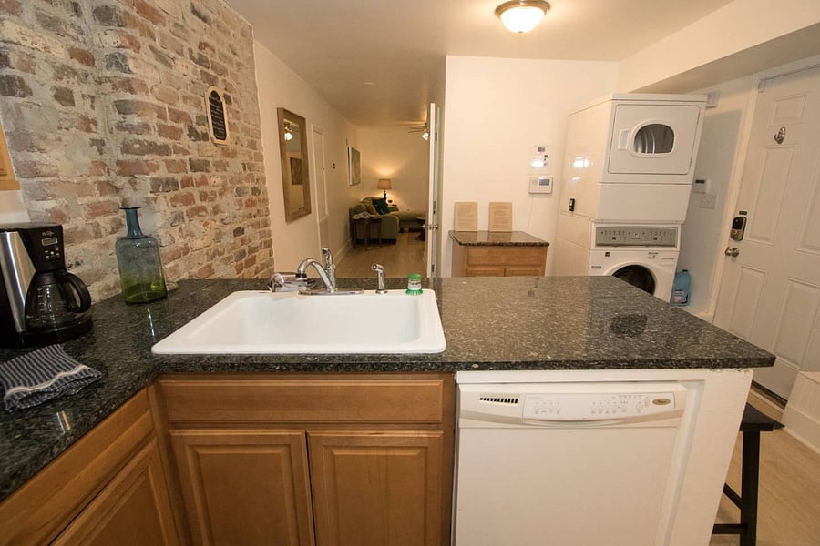 Furnished Finder property 852047_1 photo 3