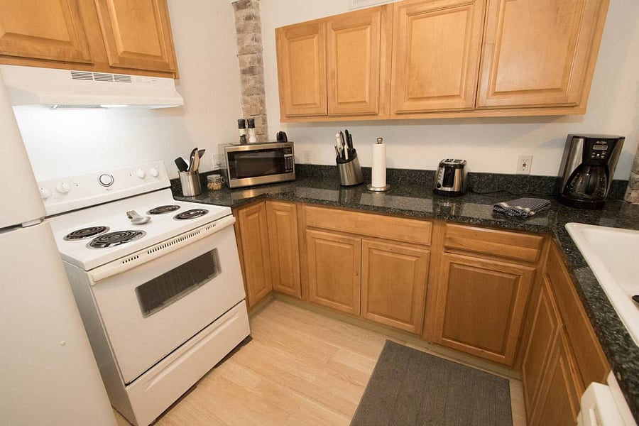 Furnished Finder property 852047_1 photo 4