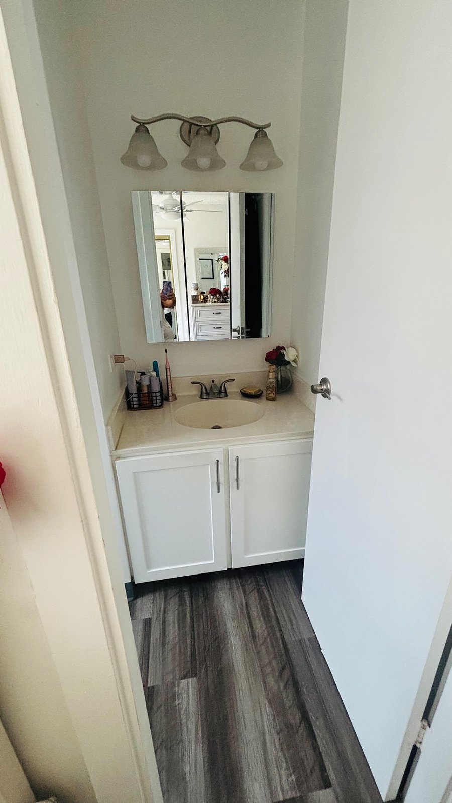 Furnished Finder property 852085_1 photo 17