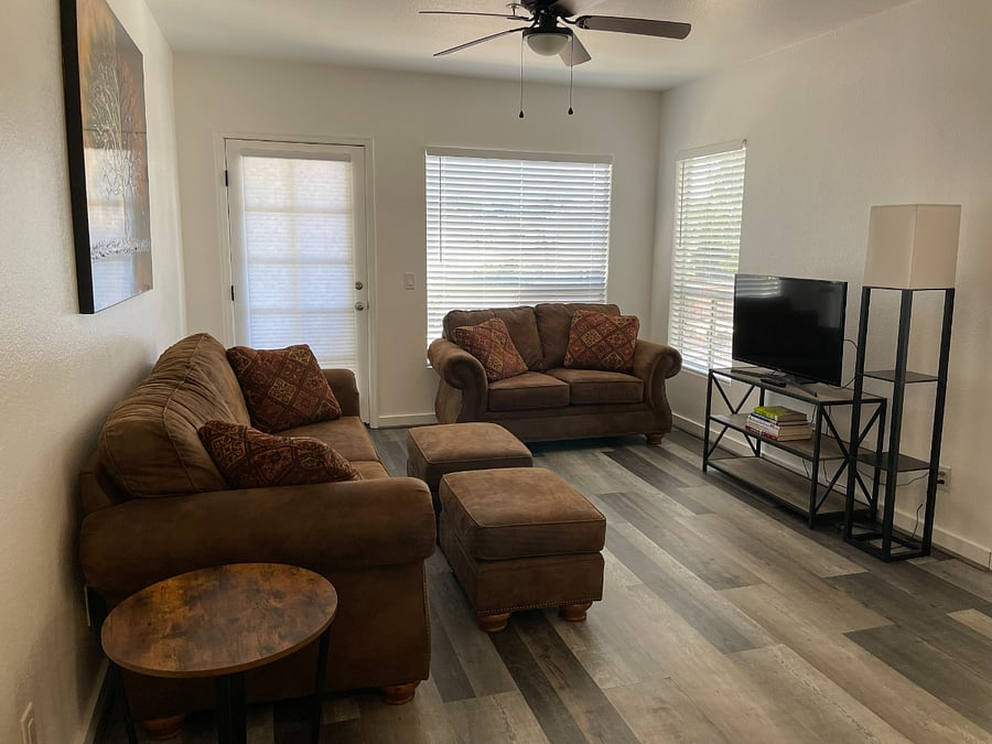 Furnished Finder property 852090_1 photo 7