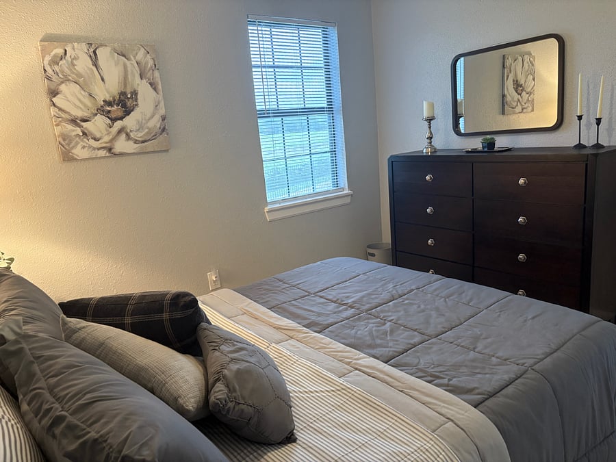 Furnished Finder property 852119_1 photo 9