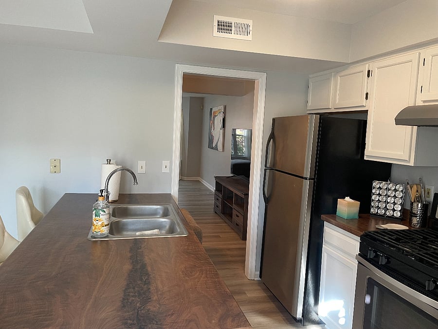 Furnished Finder property 852124_1 photo 11
