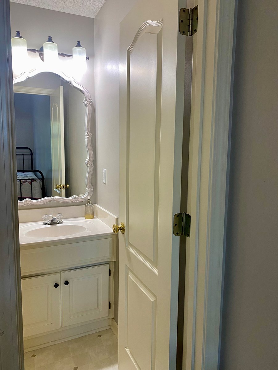 Furnished Finder property 852141_2 photo 5