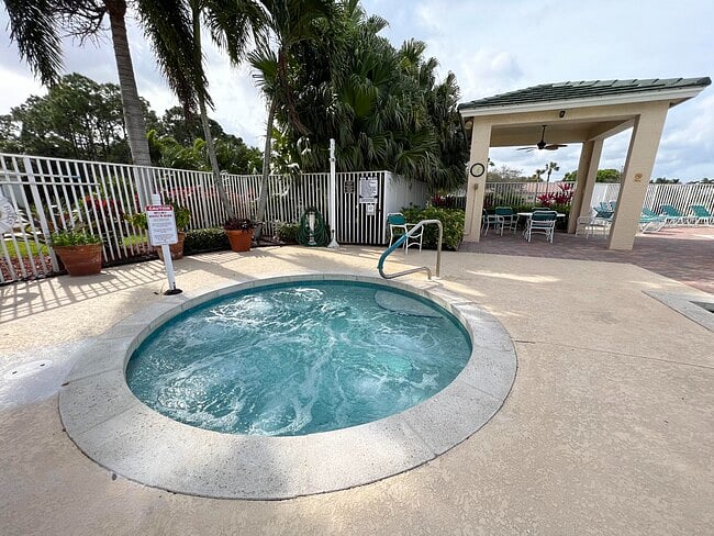 Furnished Finder property 852188_1 photo 21