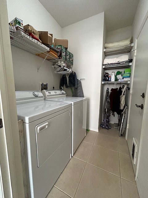 Furnished Finder property 852188_1 photo 17