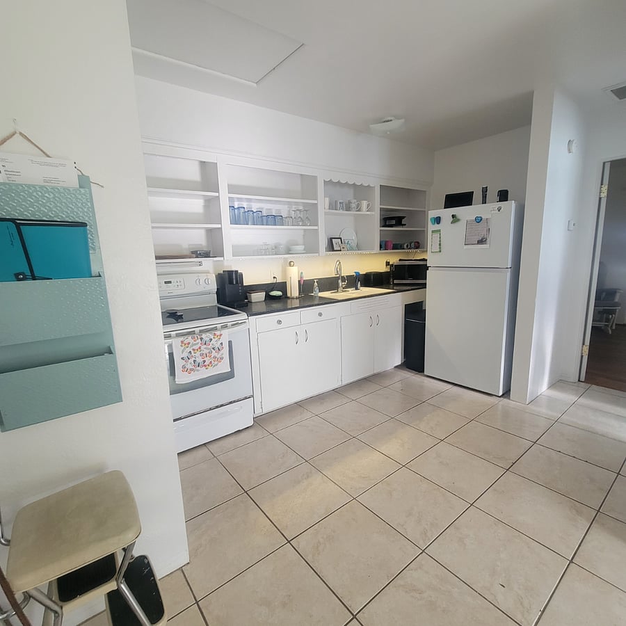 Furnished Finder property 852216_1 photo 4