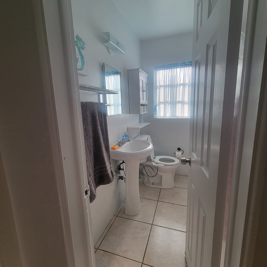 Furnished Finder property 852216_1 photo 9