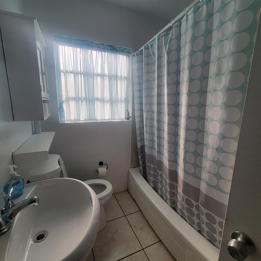 Furnished Finder property 852216_1 photo 10