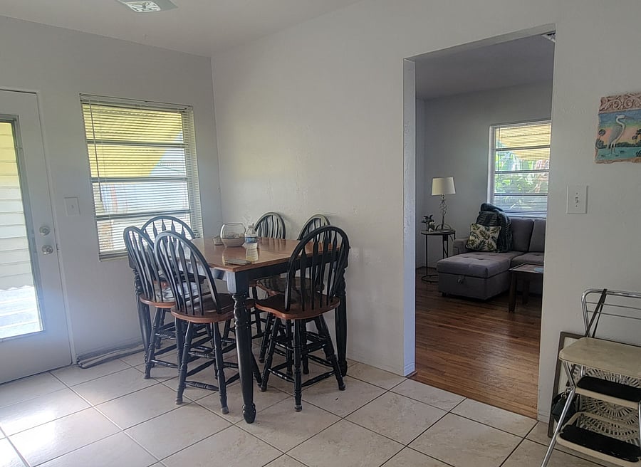 Furnished Finder property 852216_1 photo 5