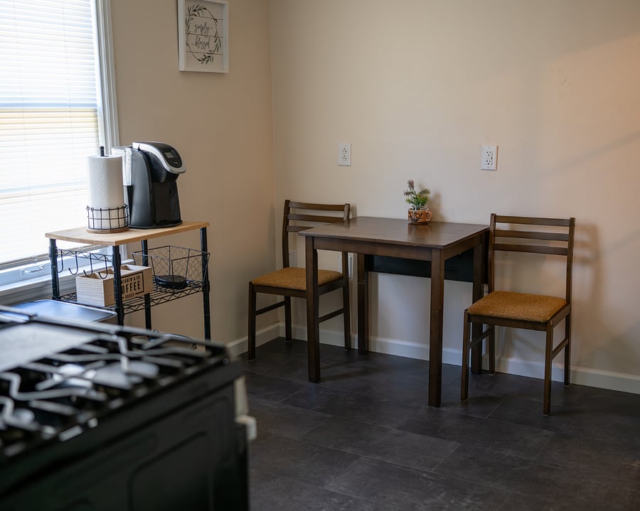 Dine-in Kitchen
