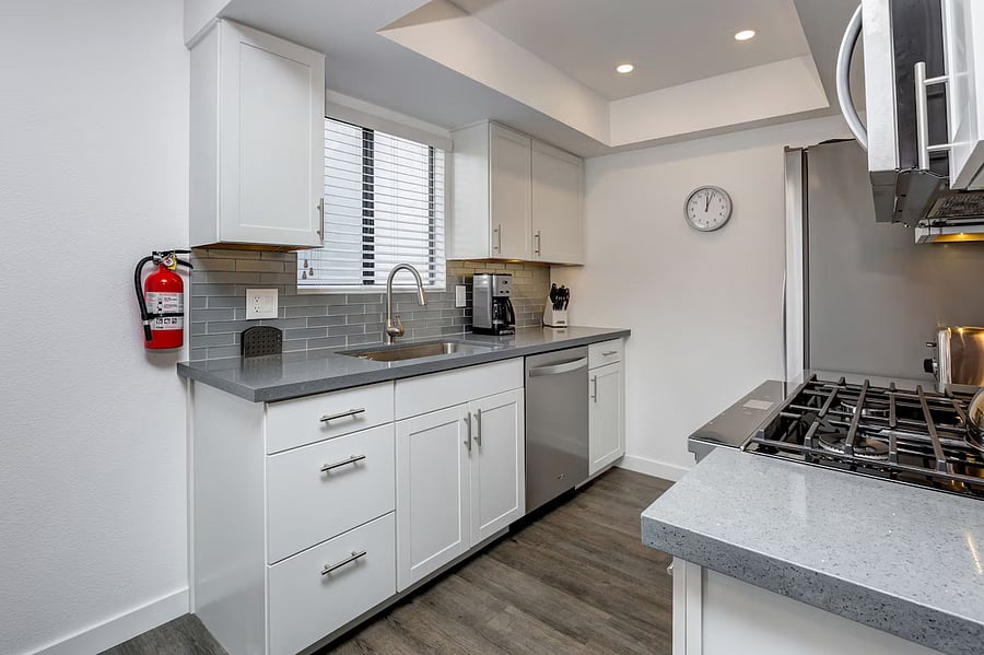 Furnished Finder property 852266_1 photo 6