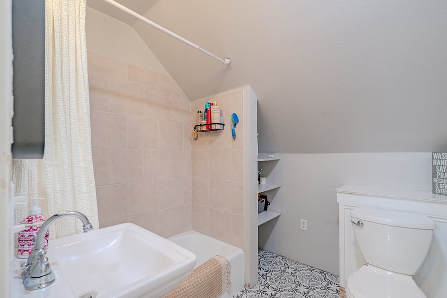 Furnished Finder property 852290_1 photo 8