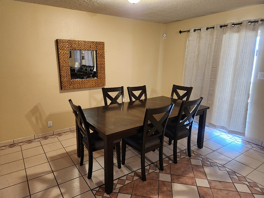 Furnished Finder property 852298_1 photo 17