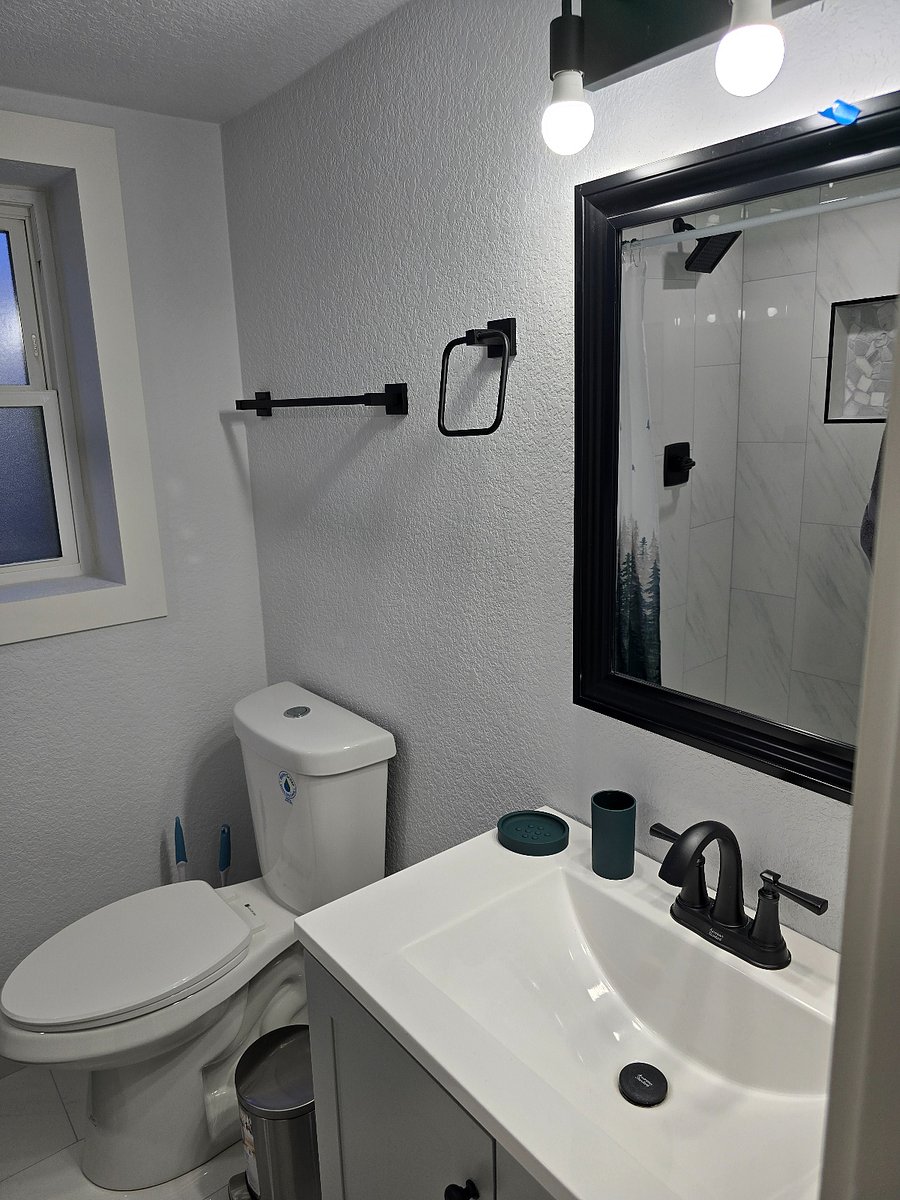Furnished Finder property 852300_1 photo 24