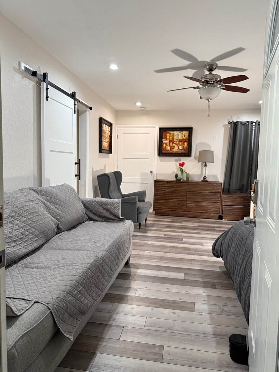 Furnished Finder property 852308_1 photo 5